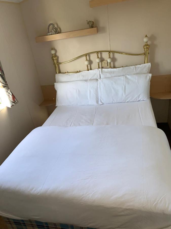Sun Bed Hotel Saint Osyth Exterior foto